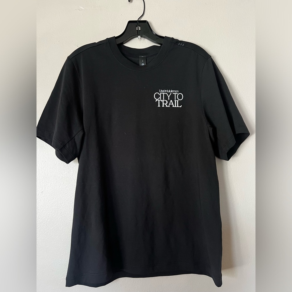 lululemon athletica Black City To Trail Tee